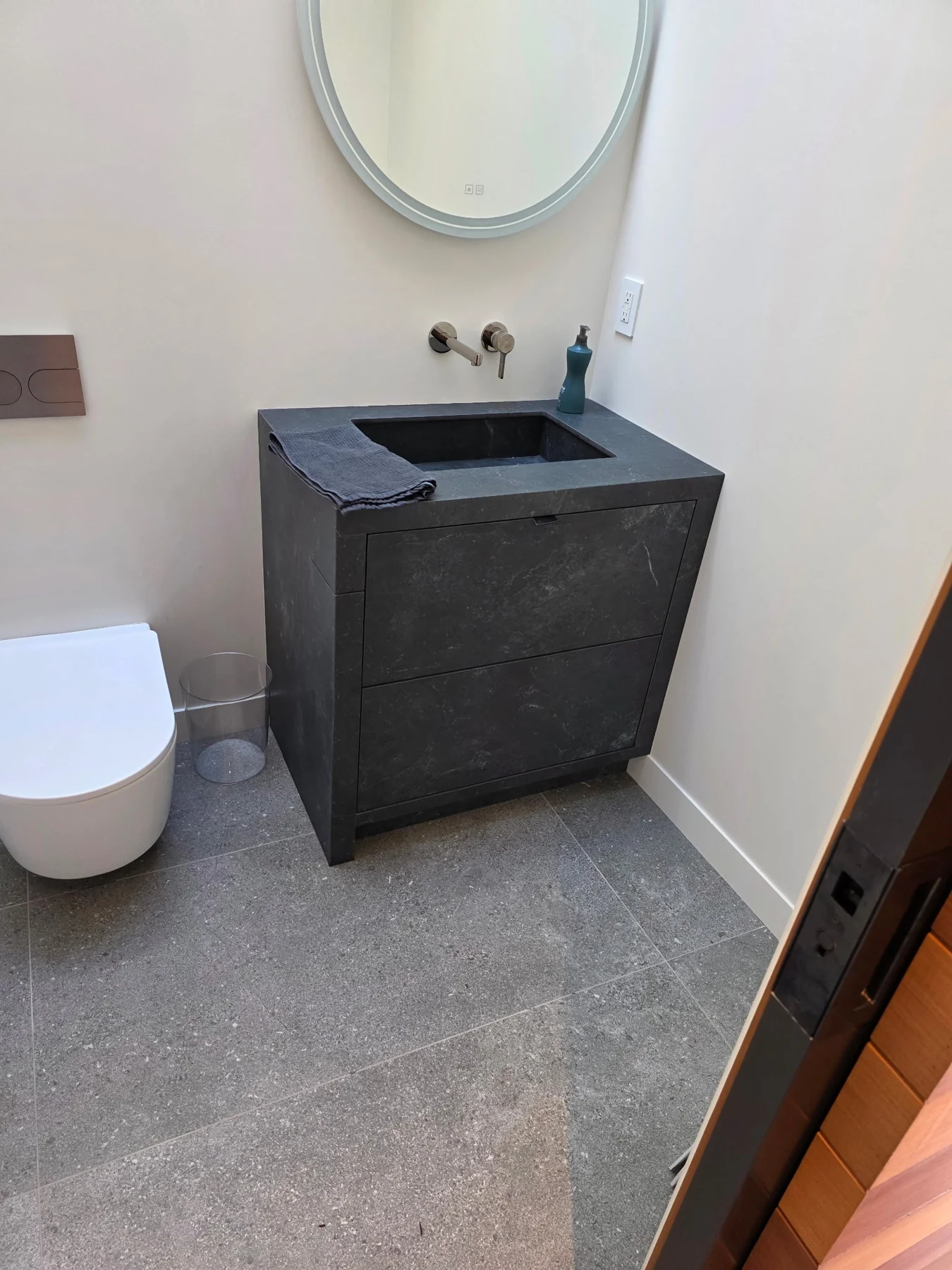 Floating Vanity & Clean Modern Finish